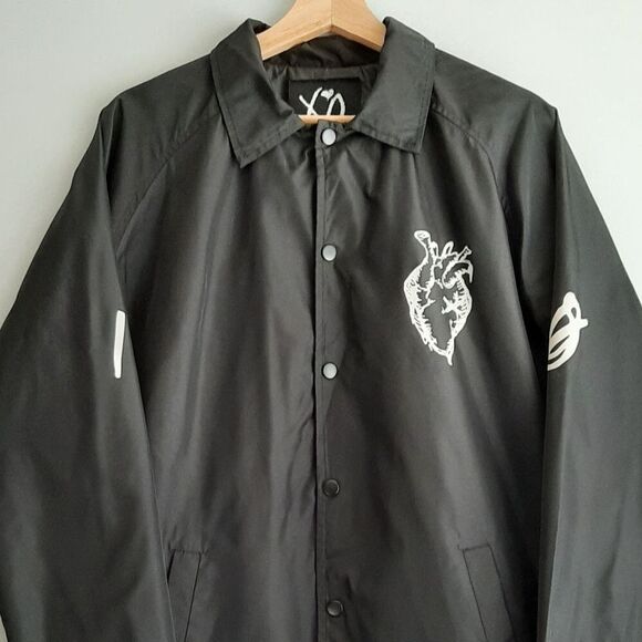 The Weeknd 2017 Tour XO Heart Logo Coach Windbreaker Jacket Shell B&W Sz S - Picture 7 of 16